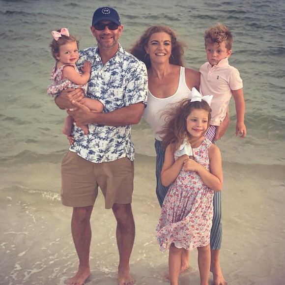 Meet your Posher, Carolyn - Picture 1 of 1